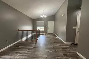 2404 Treeline Drive, Bloomington, IL 61704 - Photo 9