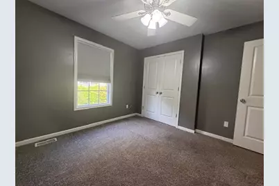 2404 Treeline Drive, Bloomington, IL 61704 - Photo 27