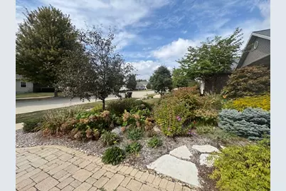 2404 Treeline Drive, Bloomington, IL 61704 - Photo 5