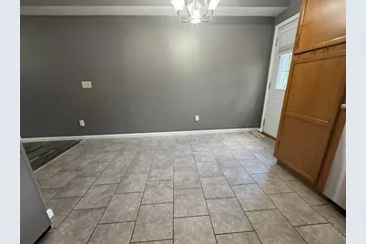 2404 Treeline Drive, Bloomington, IL 61704 - Photo 17