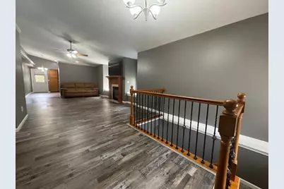 2404 Treeline Drive, Bloomington, IL 61704 - Photo 29