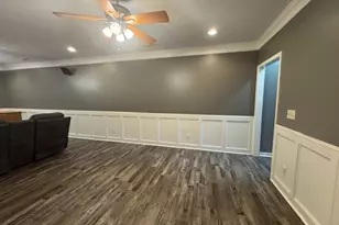 2404 Treeline Drive, Bloomington, IL 61704 - Photo 39