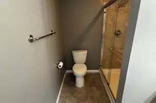 2404 Treeline Drive, Bloomington, IL 61704 - Photo 23