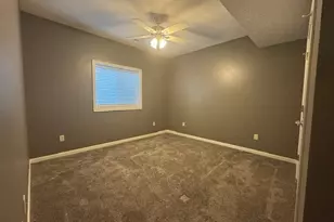 2404 Treeline Drive, Bloomington, IL 61704 - Photo 37