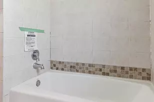 9532 Greenwood Dr, Des Plaines, IL 60016 - Photo 13