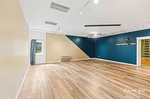 620 Tremont St, Lincoln, IL 62656 - Photo 15