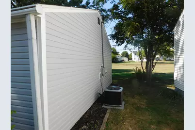 271 Toni Street, Bourbonnais, IL 60914 - Photo 7