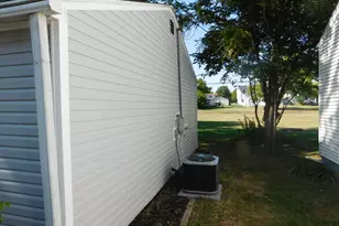 271 Toni St, Bourbonnais, IL 60914 - Photo 7