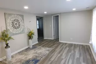 271 Toni St, Bourbonnais, IL 60914 - Photo 9