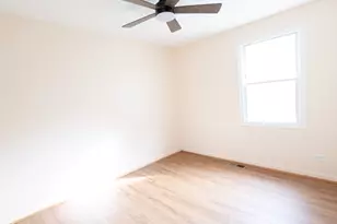 1135 Williamsburg Rd, Country Club Hills, IL 60478 - Photo 15