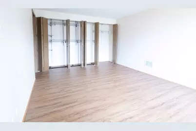 1135 Williamsburg Road, Country Club Hills, IL 60478 - Photo 11