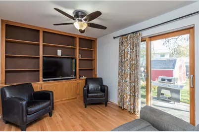 419 Northgate, Lindenhurst, IL 60046 - Photo 9