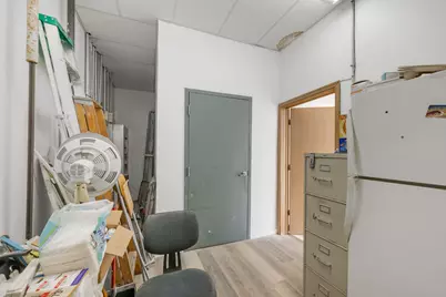 7642 W Touhy Avenue, Chicago, IL 60631 - Photo 11