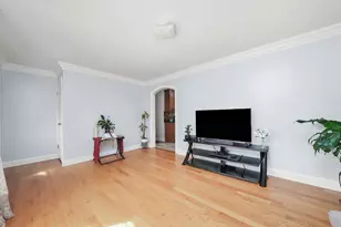 5610 W 85th St, Burbank, IL 60459 - Photo 7