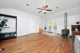 5610 W 85th St, Burbank, IL 60459 - Photo 19