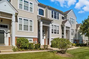 3077 Nicklaus Ln, Wadsworth, IL 60083 - Photo 3