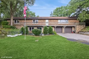 1909 Louise St, Crystal Lake, IL 60014 - Photo 1