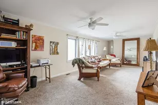 1909 Louise St, Crystal Lake, IL 60014 - Photo 5