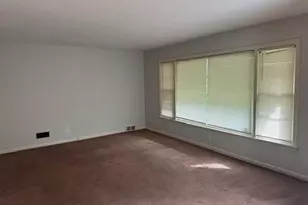 15536 State St, South Holland, IL 60473 - Photo 3