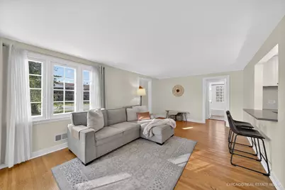 844 Bode Road, Elgin, IL 60120 - Photo 5