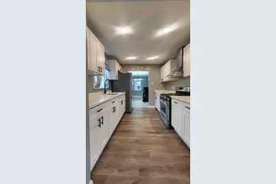 7530 S Oconto Avenue, Bridgeview, IL 60455 - Photo 17