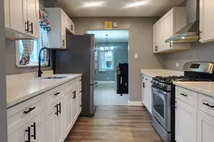 7530 S Oconto Ave, Bridgeview, IL 60455 - Photo 17