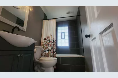 7530 S Oconto Avenue, Bridgeview, IL 60455 - Photo 21