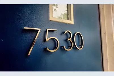 7530 S Oconto Avenue, Bridgeview, IL 60455 - Photo 33