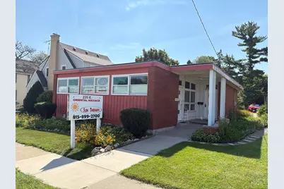 220 E State Street, Sycamore, IL 60178 - Photo 1