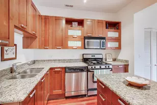 3615 N Hoyne Ave, Chicago, IL 60618 - Photo 7