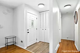 4709 William St, McHenry, IL 60051 - Photo 3