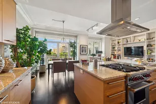 2550 N Lakeview Ave, Chicago, IL 60614 - Photo 11