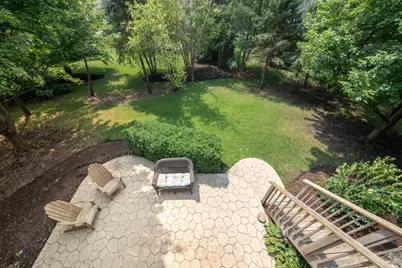 39W663 Henry David Thoreau Place, Saint Charles, IL 60175 - Photo 5