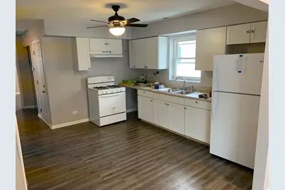 824 S 13th Avenue, Maywood, IL 60153 - Photo 3