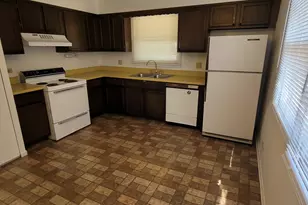 4061 Charleston Rd, Matteson, IL 60443 - Photo 3