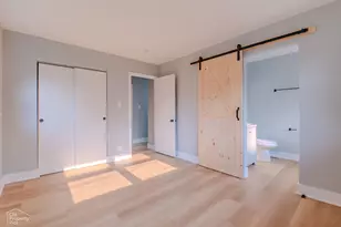 2100 Martin Ln, Rolling Meadows, IL 60008 - Photo 17