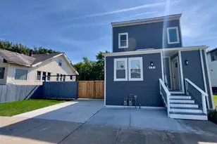 321 W 105th Pl, Chicago, IL 60628 - Photo 1