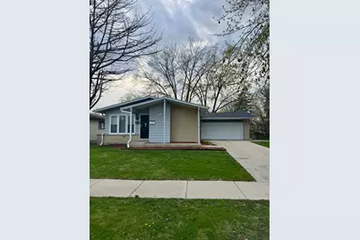 436 N Pleasant Drive, Glenwood, IL 60425 - Photo 1