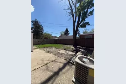 17745 Burnham Avenue, Lansing, IL 60438 - Photo 13