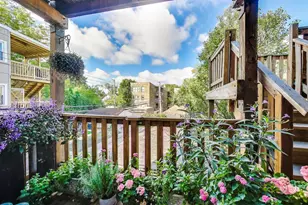 4544 N Sacramento Ave, Chicago, IL 60625 - Photo 11