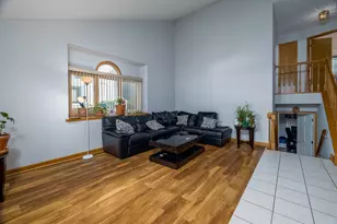 16231 Lake Villa Ave, Tinley Park, IL 60477 - Photo 9