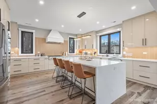 154 Oak St, Lake Zurich, IL 60047 - Photo 3