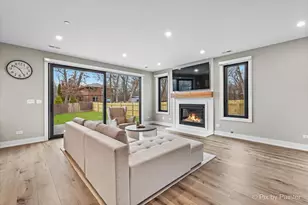 154 Oak St, Lake Zurich, IL 60047 - Photo 7