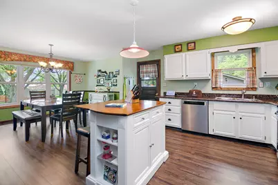 5844 Muriel Lane, Saint Anne, IL 60964 - Photo 11