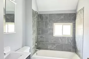 618 Napoleon St, Rockford, IL 61103 - Photo 21