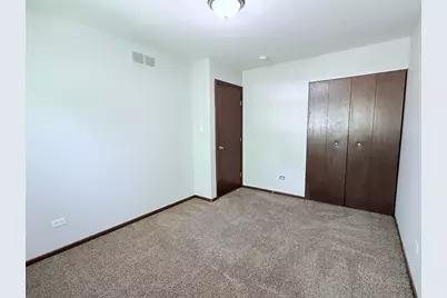 19828 Monterey Avenue, Lynwood, IL 60411 - Photo 15