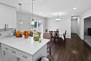 934 Vilman Rd, Plano, IL 60545 - Photo 5