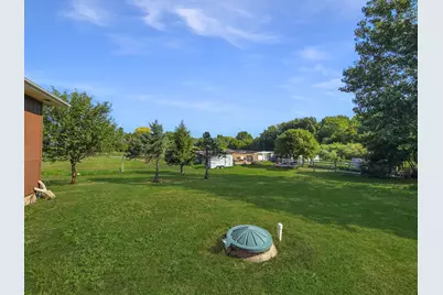 934 Vilman Road, Plano, IL 60545 - Photo 17