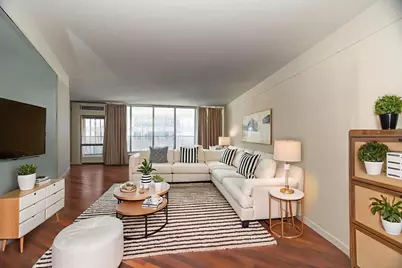 300 N State Street #5620, Chicago, IL 60654 - Photo 3