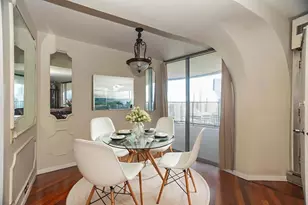 300 N State St, Chicago, IL 60654 - Photo 5
